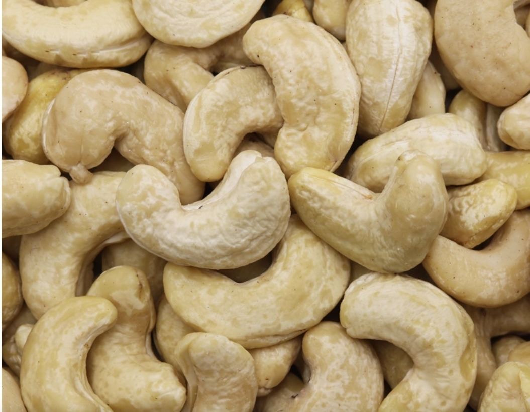 pro_ab2Cashew-nuts_raw-processed.png